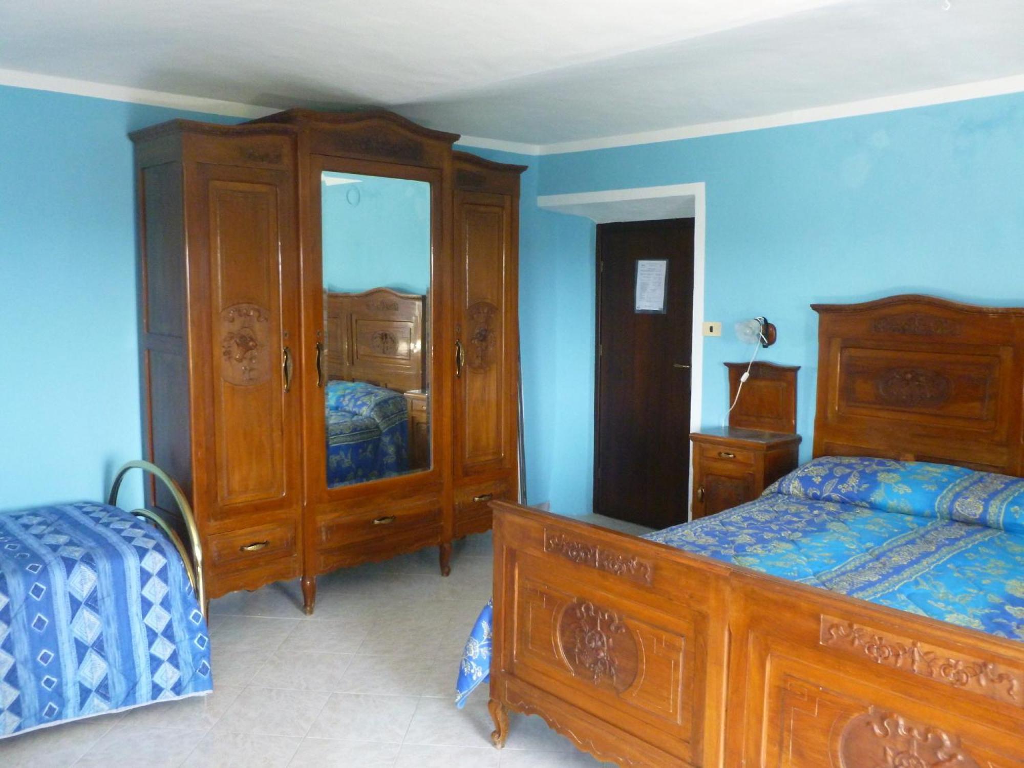 Bed And Breakfast Val D'Oche Castel Boglione Quarto foto